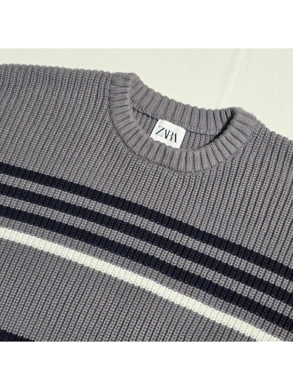 Zara Men’s Textured Knit Striped Crewneck Sweater Gray Navy Size M chunky ribbed